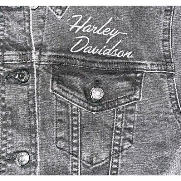 HARLEY DAVIDSON EMBROIDERED WOMEN'S SILVER WING LIGHT INDIGO DENIM JACKET LARGE - Picture 4 of 8